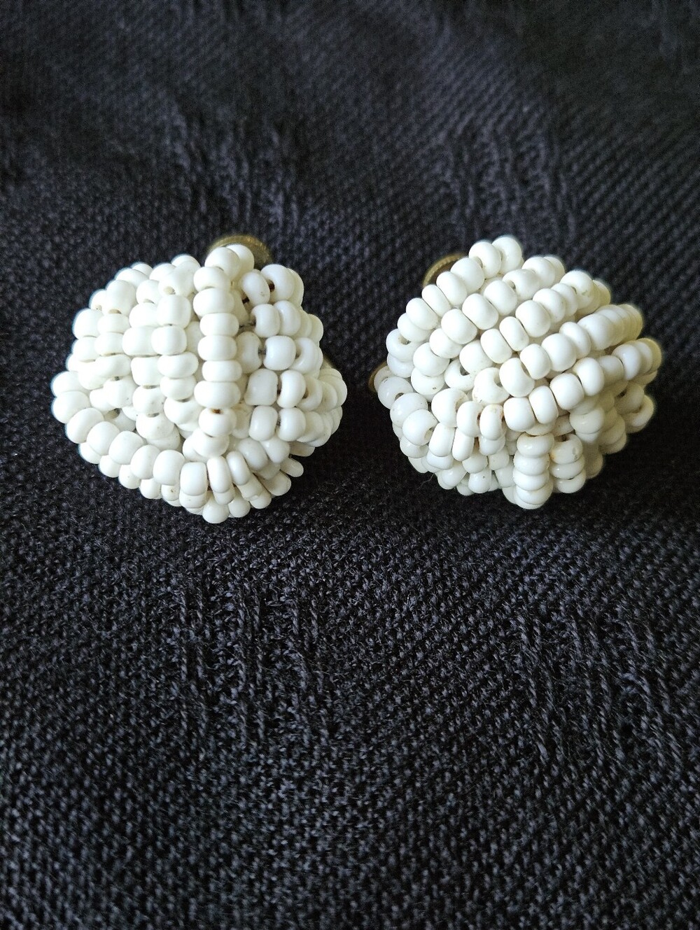 Vintage White Screw Back Earrings Seed Bead Knot Cluster
